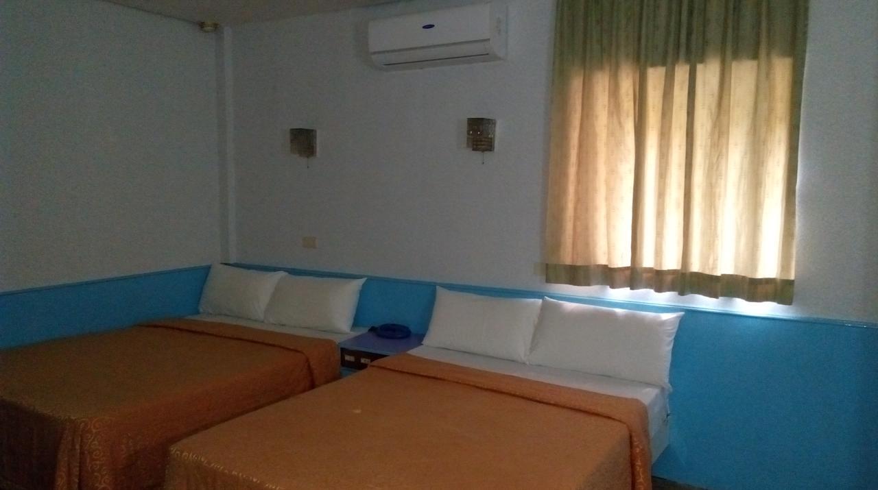 Reui Chung Hotel Kaohsiung Extérieur photo