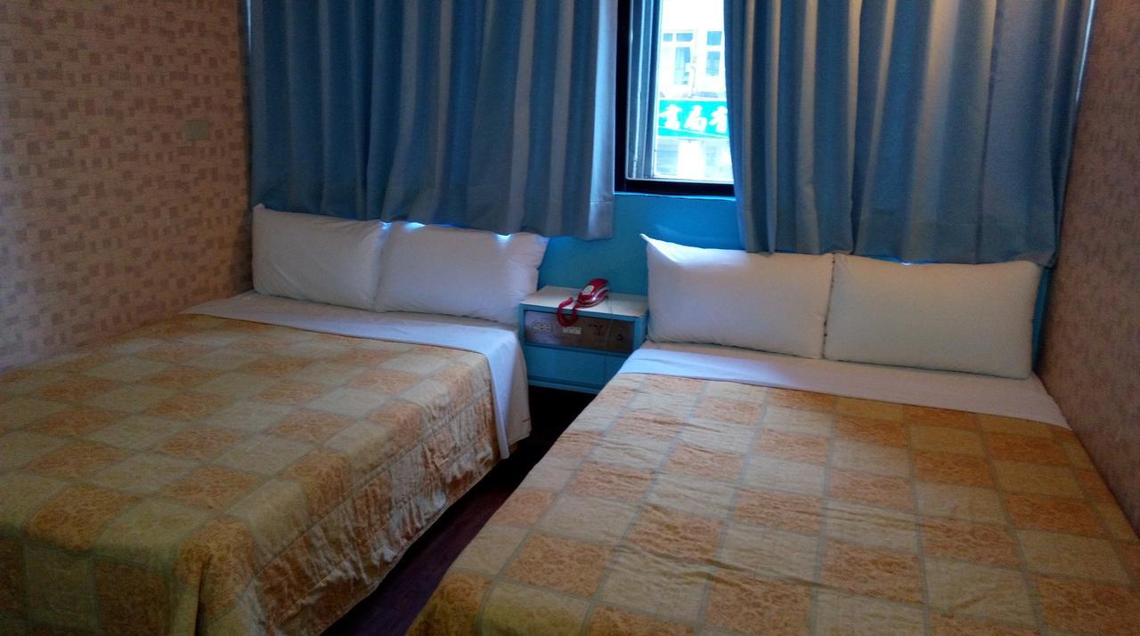 Reui Chung Hotel Kaohsiung Extérieur photo