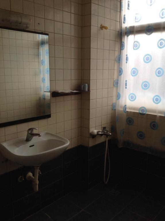 Reui Chung Hotel Kaohsiung Extérieur photo